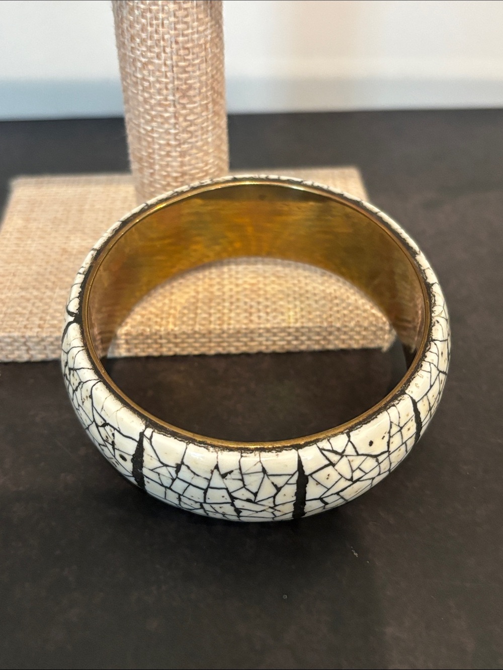 Vintage Midi Cream Mosaic Crackle Bangle Bracelet - Brass Inner Lining